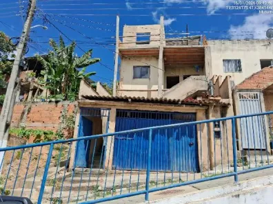 Casa com 2 Quartos à venda, 150m² no Mutum, Mutum