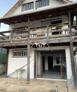 Casa com 5 Quartos à venda, 200m² no Carangola, Petrópolis