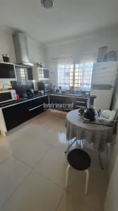Casa com 3 Quartos à venda, 240m² no Andes, Londrina