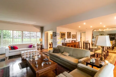 Sobrado com 3 Quartos à venda, 350m² no Cerqueira César, São Paulo