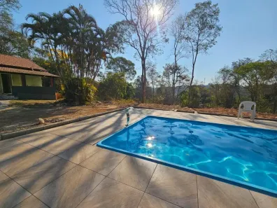 Fazenda/Sítio com 3 Quartos à venda, 2500m² no Flores e Florestas, Betim