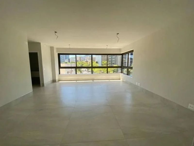 Apartamento com 3 quartos — Savassi, Belo Horizonte