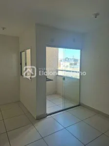 Apartamento com 2 Quartos à venda, 52m² no Loteamento Portal do Vale II, Uberlândia
