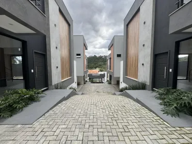 Casa de Condomínio com 3 Quartos à venda, 240m² no Parque Jardim da Serra, Juiz de Fora