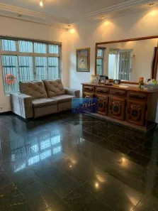 Casa com 3 Quartos à venda, 247m² no Vila Talarico, São Paulo
