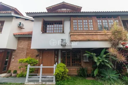Casa de Condomínio com 3 Quartos à venda, 135m² no Cavalhada, Porto Alegre