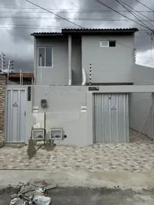 Casa com 1 Quarto para alugar, 32m² no Cidade dos Funcionários, Fortaleza