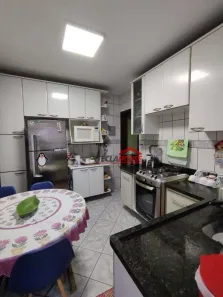 Casa com 2 Quartos à venda, 90m² no Jardim Santa Mena, Guarulhos