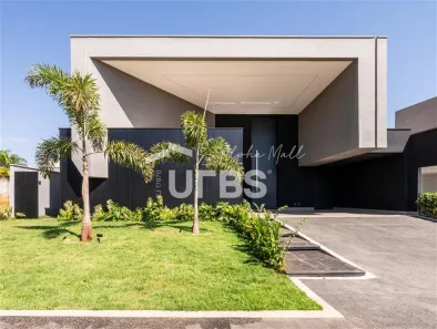 Casa de Condomínio com 4 Quartos à venda, 250m² no Residencial Goiânia Golfe Clube, Goiânia
