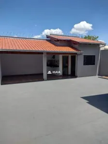 Casa com 3 Quartos à venda, 240m² no Jardim Nenê Gomes, Uberaba