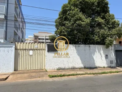 Lote/Terreno à venda, 360m² no Cândida Câmara, Montes Claros