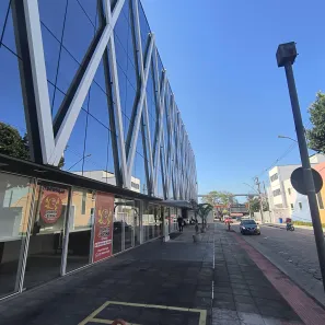Ponto Comercial para alugar, 100m² no Enseada do Suá, Vitória