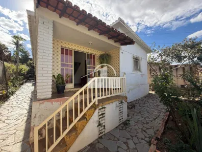 Casa com 3 Quartos à venda, 180m² no Vila Brasil, Sete Lagoas