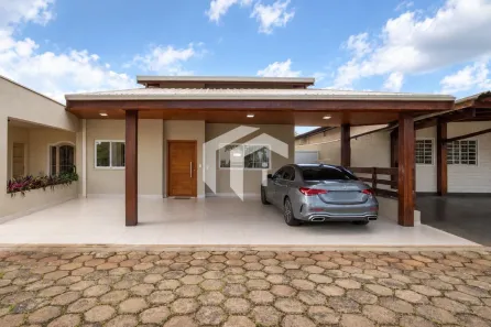 Casa de Condomínio com 3 Quartos para alugar, 218m² no Parque Alto Taquaral, Campinas