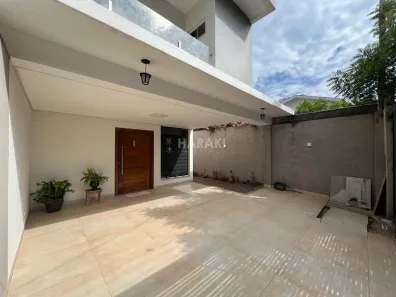 Sobrado com 3 Quartos à venda, 160m² no Galeão, Maringá
