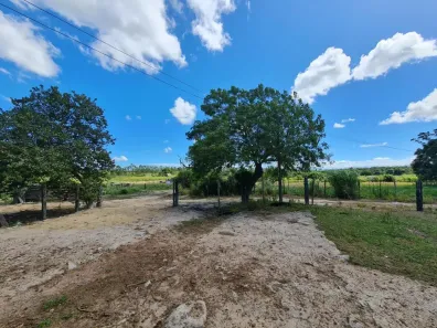 Fazenda/Sítio com 2 Quartos à venda, 1415700m² no , Araruama
