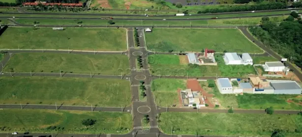 à venda, 360m² no Residencial Santa Regina, São José do Rio Preto