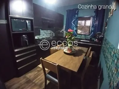 Casa com 3 Quartos à venda, 432m² no Cidade Jardim, Uberlândia