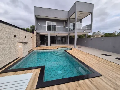 Casa com 4 Quartos à venda, 250m² no Guaratiba, Rio de Janeiro