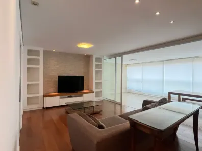 Apartamento com 3 Quartos para alugar, 222m² no Campo Belo, São Paulo