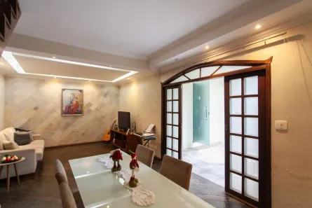 Casa com 2 Quartos à venda, 220m² no Novo Glória, Belo Horizonte