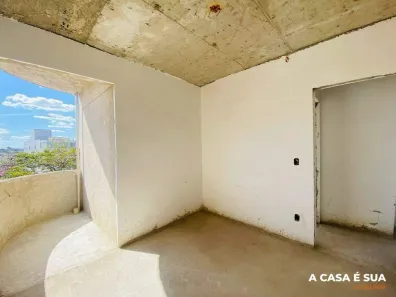 Apartamento com 3 Quartos à venda, 129m² no Cabral, Contagem