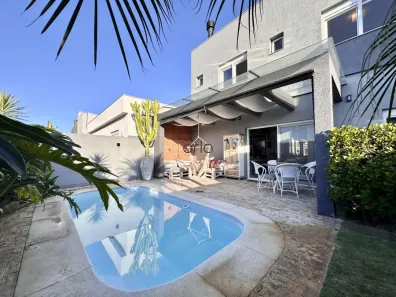 Casa de Condomínio com 4 Quartos à venda, 209m² no XANGRI-LÁ, Xangri-lá