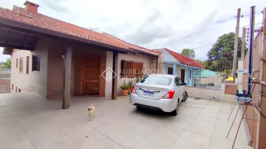 Casa com 3 Quartos à venda, 300m² no Rubem Berta, Porto Alegre