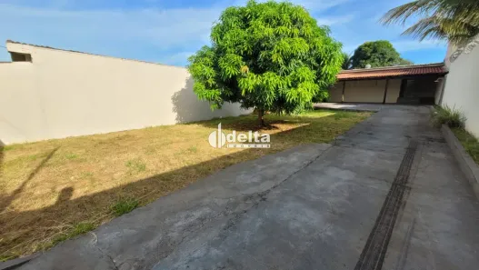 Casa com 3 Quartos à venda, 160m² no Tibery, Uberlândia