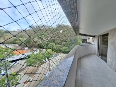 Apartamento com 3 Quartos para alugar, 200m² no Tirol, Natal