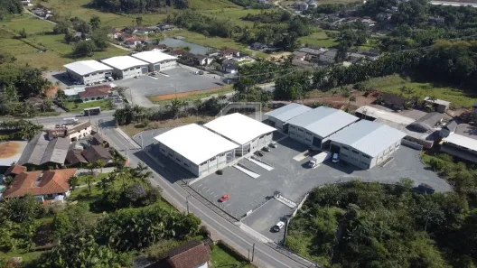 Galpão/Depósito/Armazém para alugar, 737m² no Itoupava Central, Blumenau