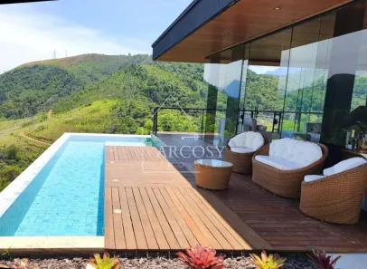 Casa de Condomínio com 4 Quartos à venda, 276m² no Araras, Petrópolis