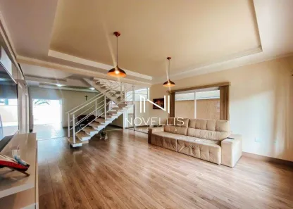 Casa de Condomínio com 3 Quartos à venda, 275m² no Loteamento Villa Branca, Jacareí