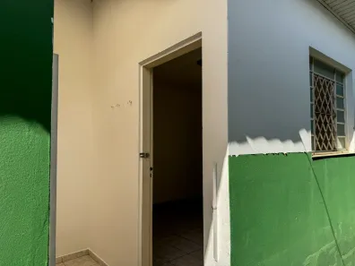 Casa com 1 Quarto para alugar, 30m² no km 18, Osasco