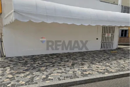 Ponto Comercial para alugar, 150m² no Resgate, Salvador