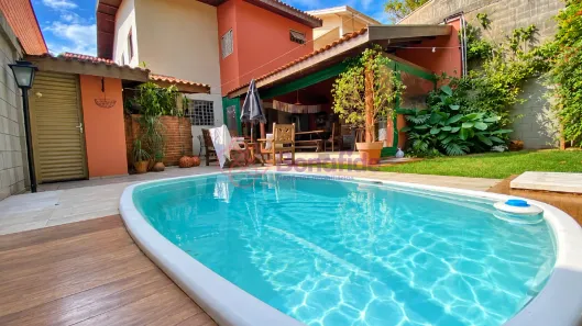 Casa com 3 Quartos à venda, 260m² no Jardim Novo Mundo, Jundiaí