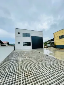 Galpão/Depósito/Armazém para alugar, 667m² no Real Parque, São José