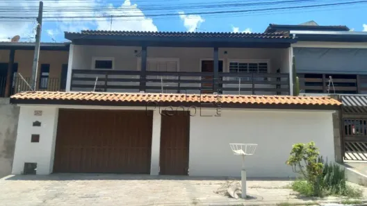Sobrado com 3 Quartos à venda, 189m² no João XXIII, Vinhedo