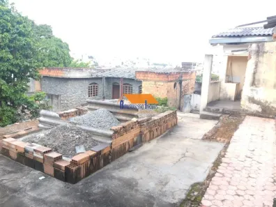 Casa com 3 Quartos à venda, 250m² no Santa Cruz, Belo Horizonte