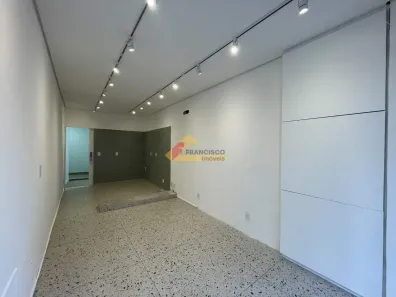 Ponto Comercial para alugar, 35m² no Centro, Divinópolis