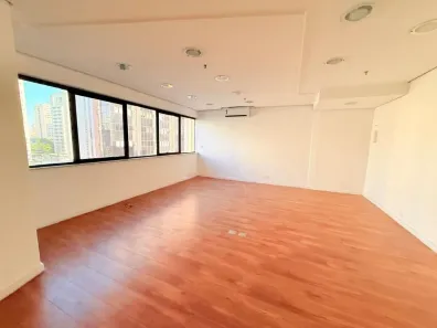 Sala Comercial para venda ou aluguel, 120m² no Liberdade, São Paulo