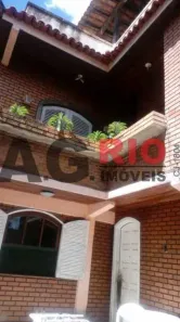 Casa com 3 Quartos à venda, 221m² no Praça Seca, Rio de Janeiro