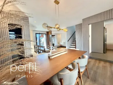 Sobrado com 3 Quartos à venda, 162m² no Santo Antônio, Joinville