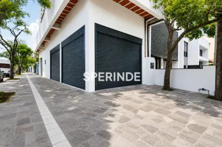 Ponto Comercial para alugar, 80m² no Santana, Porto Alegre
