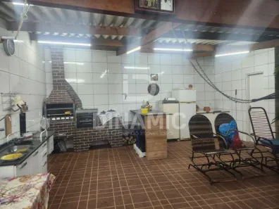 Casa com 6 Quartos à venda, 400m² no Jardim Tropical, Aparecida de Goiânia