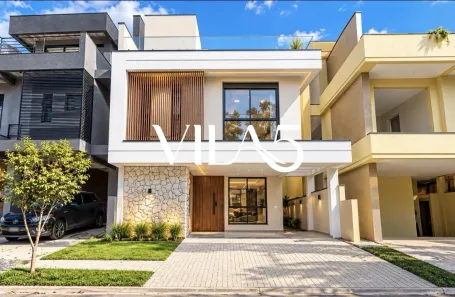 Casa de Condomínio com 3 Quartos à venda, 128m² no Santa Cândida, Curitiba