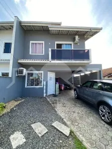 Casa com 3 Quartos à venda, 98m² no Jardim Iririú, Joinville