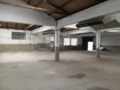 Galpão/Depósito/Armazém para alugar, 984m² no Santa Maria Goretti, Porto Alegre