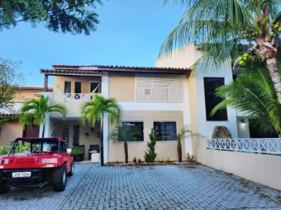 Casa de Condomínio com 4 Quartos à venda, 230m² no Itapuã, Salvador