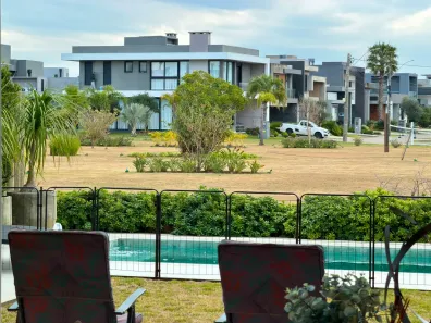 Casa de Condomínio com 4 Quartos à venda, 220m² no , Xangri-lá